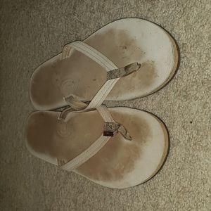 Rainbow fipflops size 11